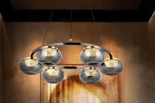 Ev Dekorasyonunda Avizeler Mekânın Atmosferini Nasıl Etkiler?